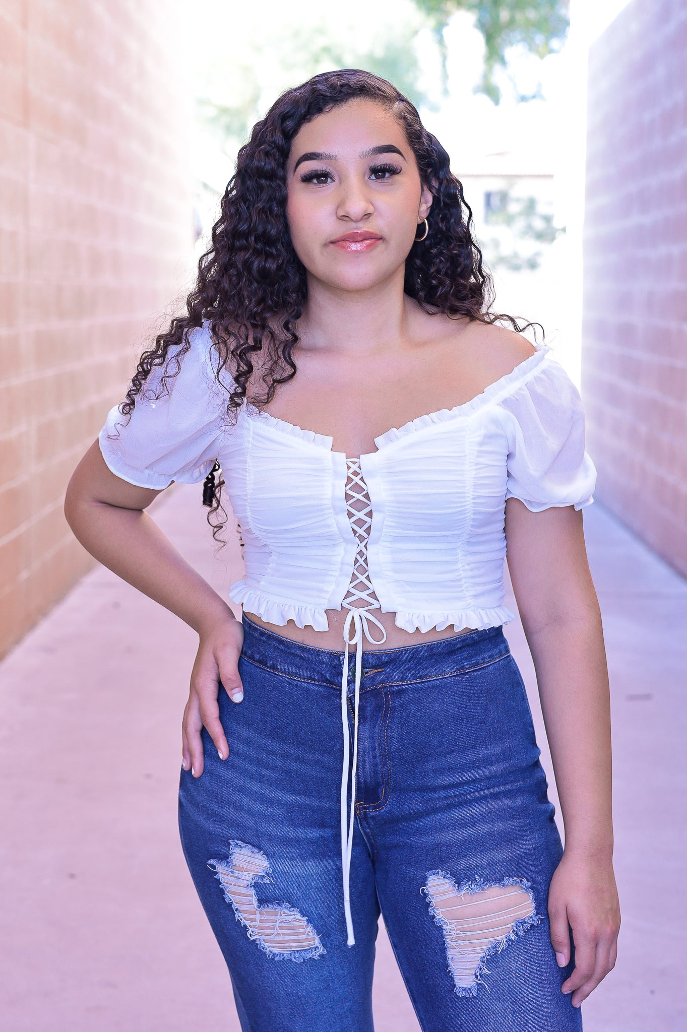 White - Jaripeo Off Shoulder Crop Top