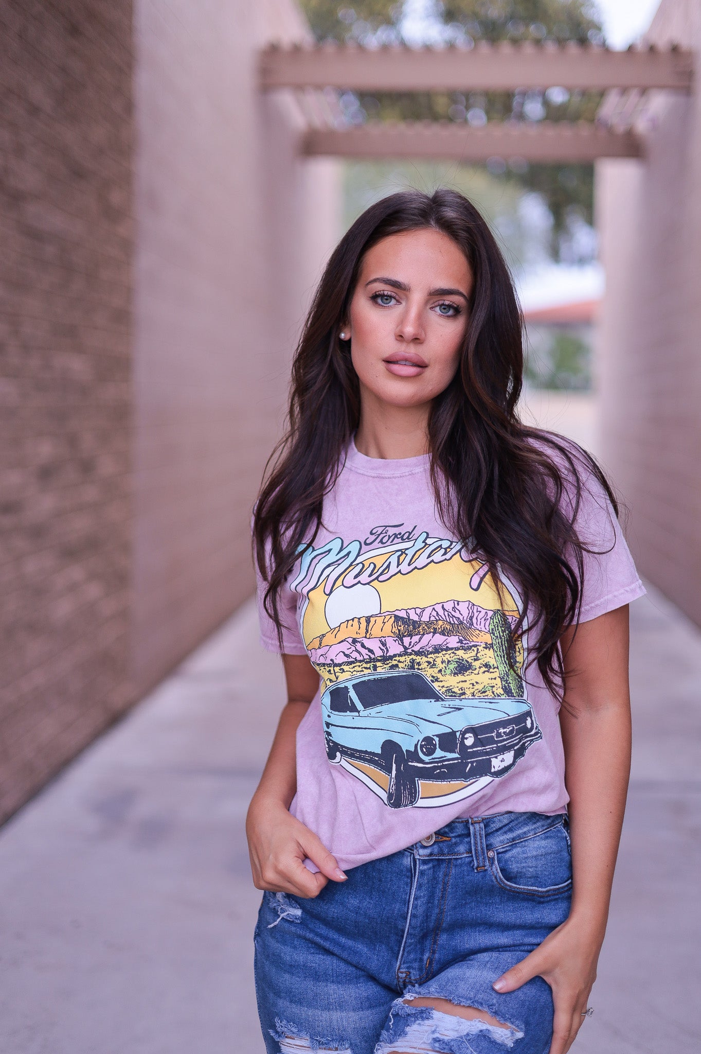 Ford Mustang - Graphic Tee - Washed Pink