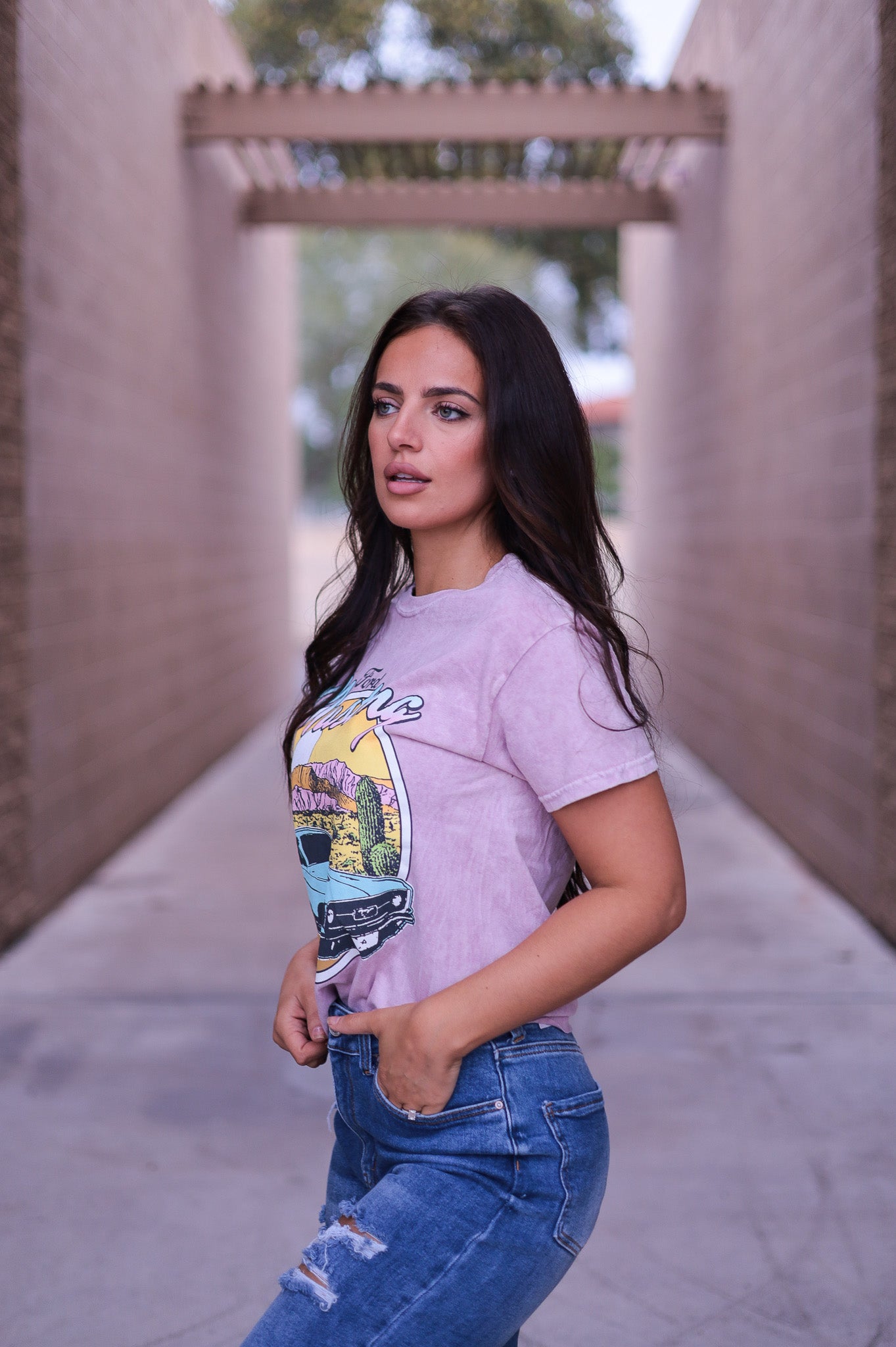 Ford Mustang - Graphic Tee - Washed Pink