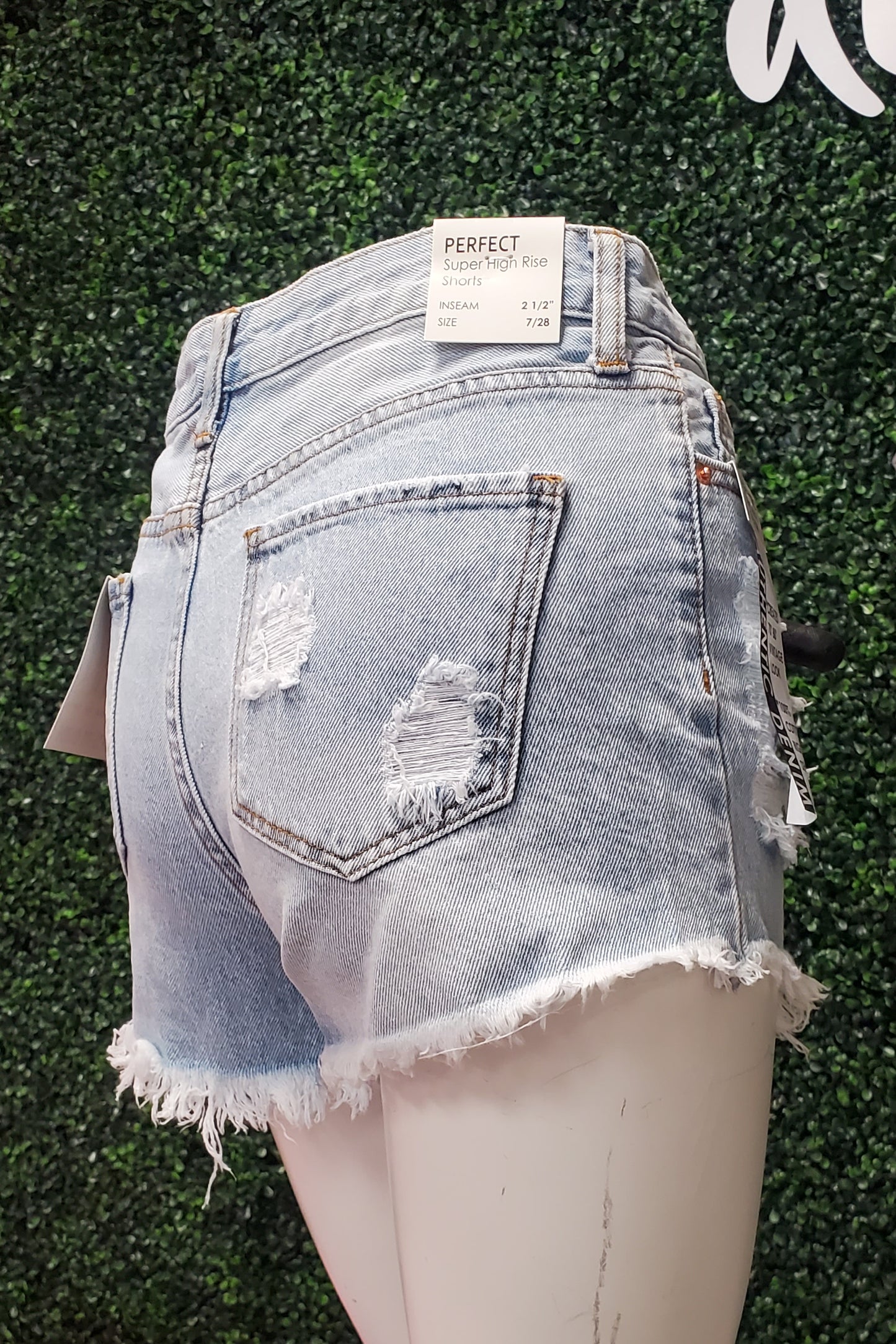 (29, 30) Light Wash - Authentic Denim - Vintage Ultra High Rise Shorts