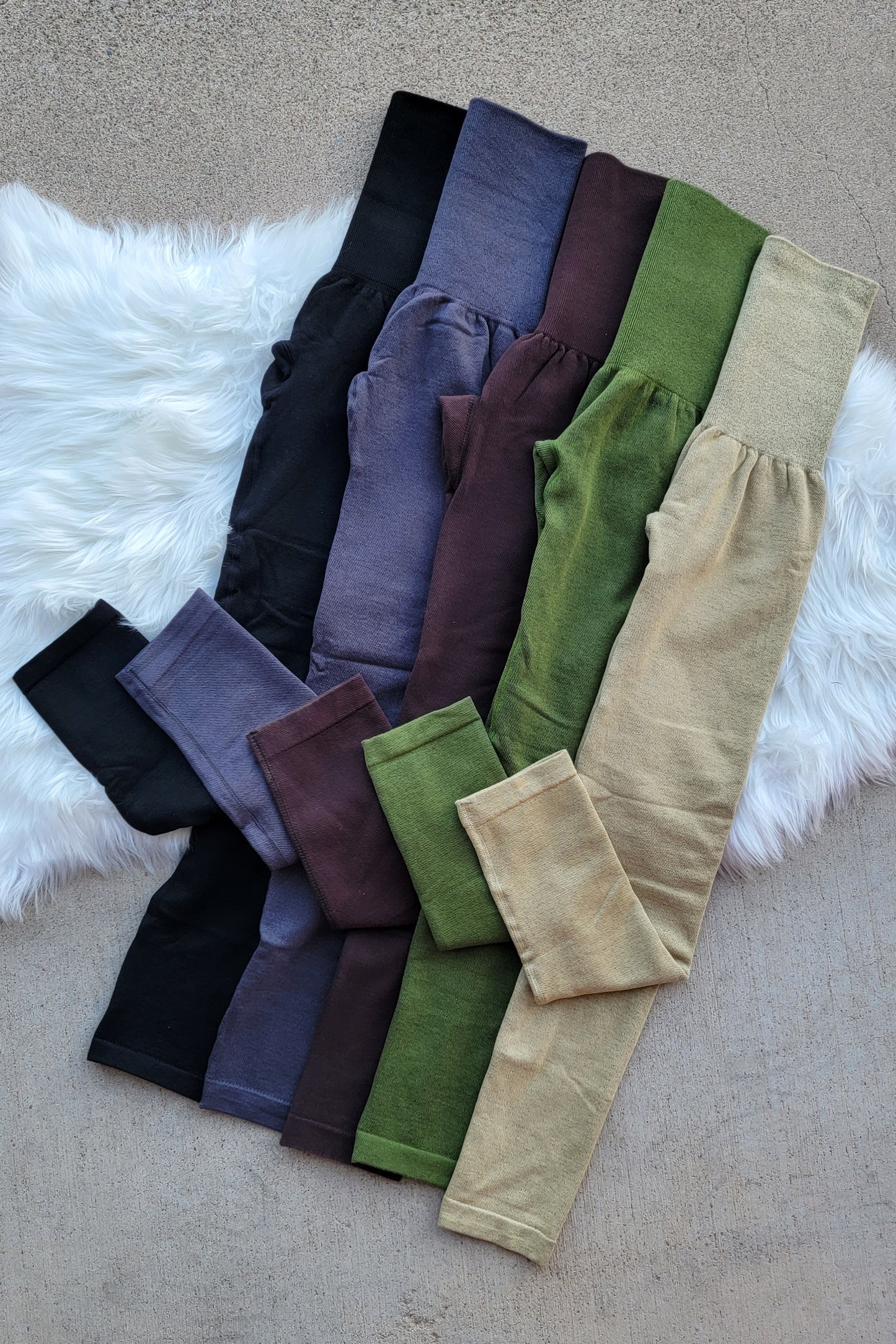 Hold Me Tight Faja Leggings